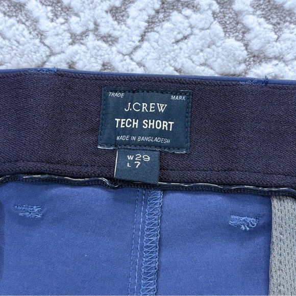 J. Crew Men’s 7” Tech Shorts - Picture 7 of 11
